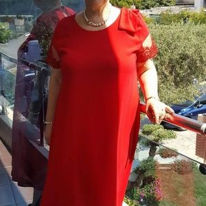 Red midi dress